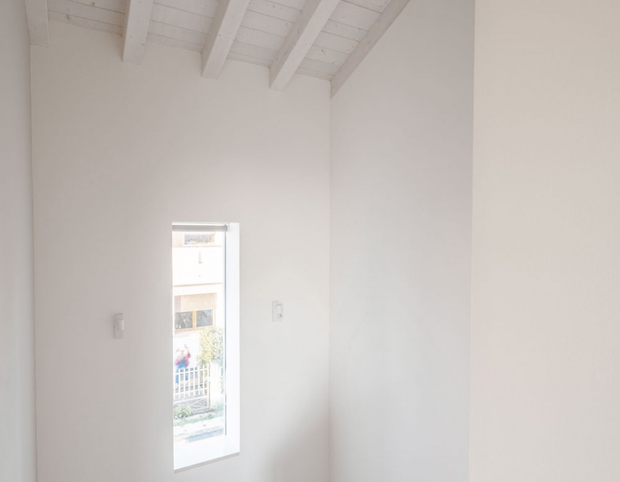 Isowash, Super washable water-based paint. Private Villa, Caerano di San Marco, Italy